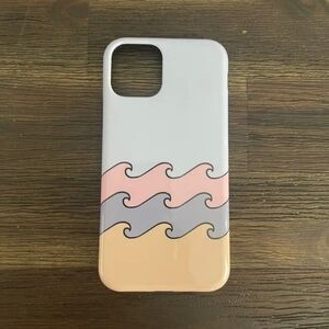 Casely iPhone 11 Pro High Tide Layered Ocean Waves Case